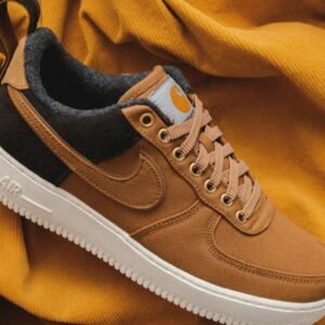 Casual Low-Top Sneakers